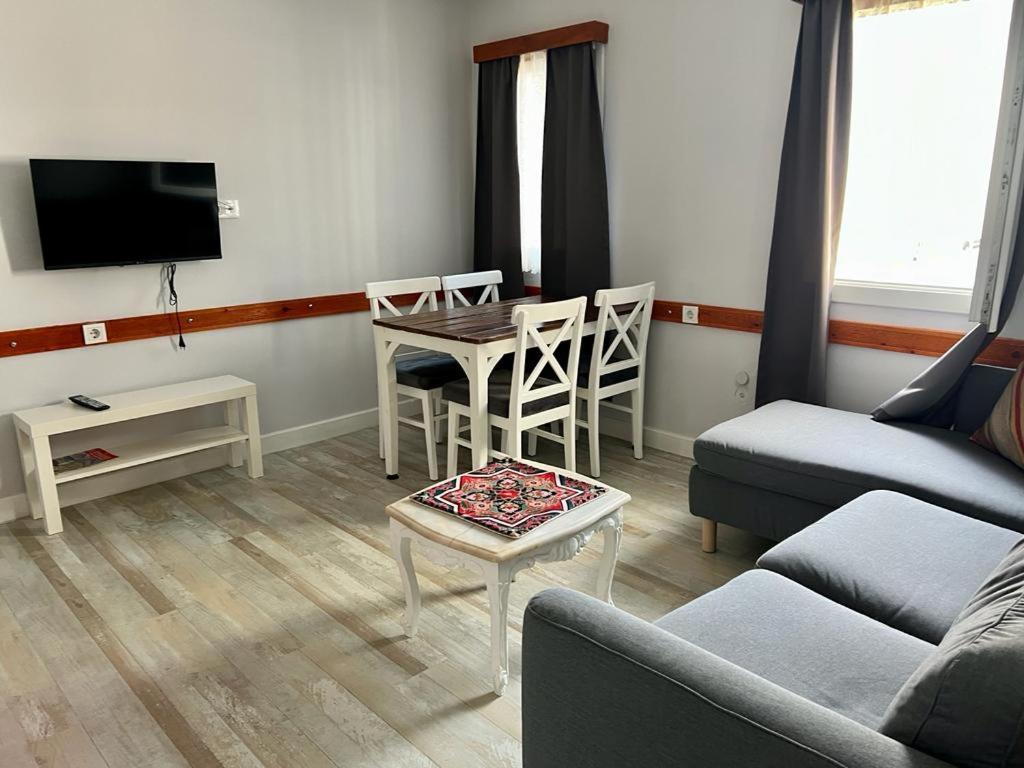 Ephesus Selcuk Castle View Suites Zewnętrze zdjęcie