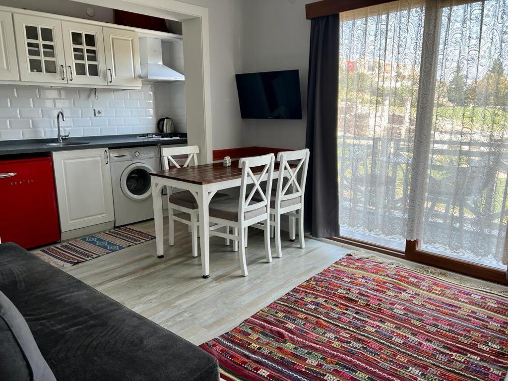 Ephesus Selcuk Castle View Suites Zewnętrze zdjęcie