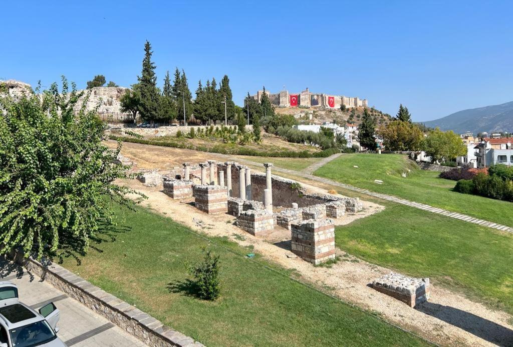Ephesus Selcuk Castle View Suites Zewnętrze zdjęcie