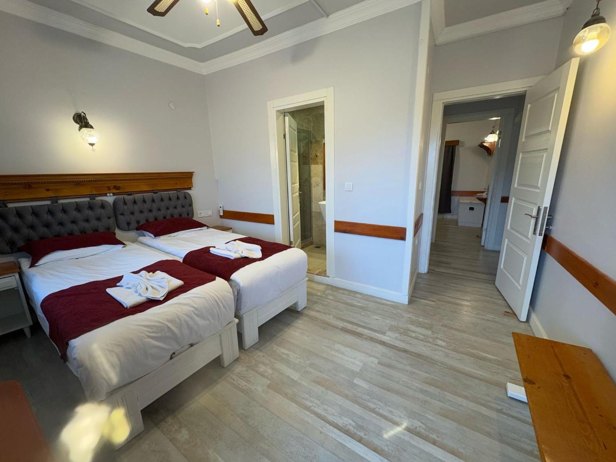 Ephesus Selcuk Castle View Suites Zewnętrze zdjęcie